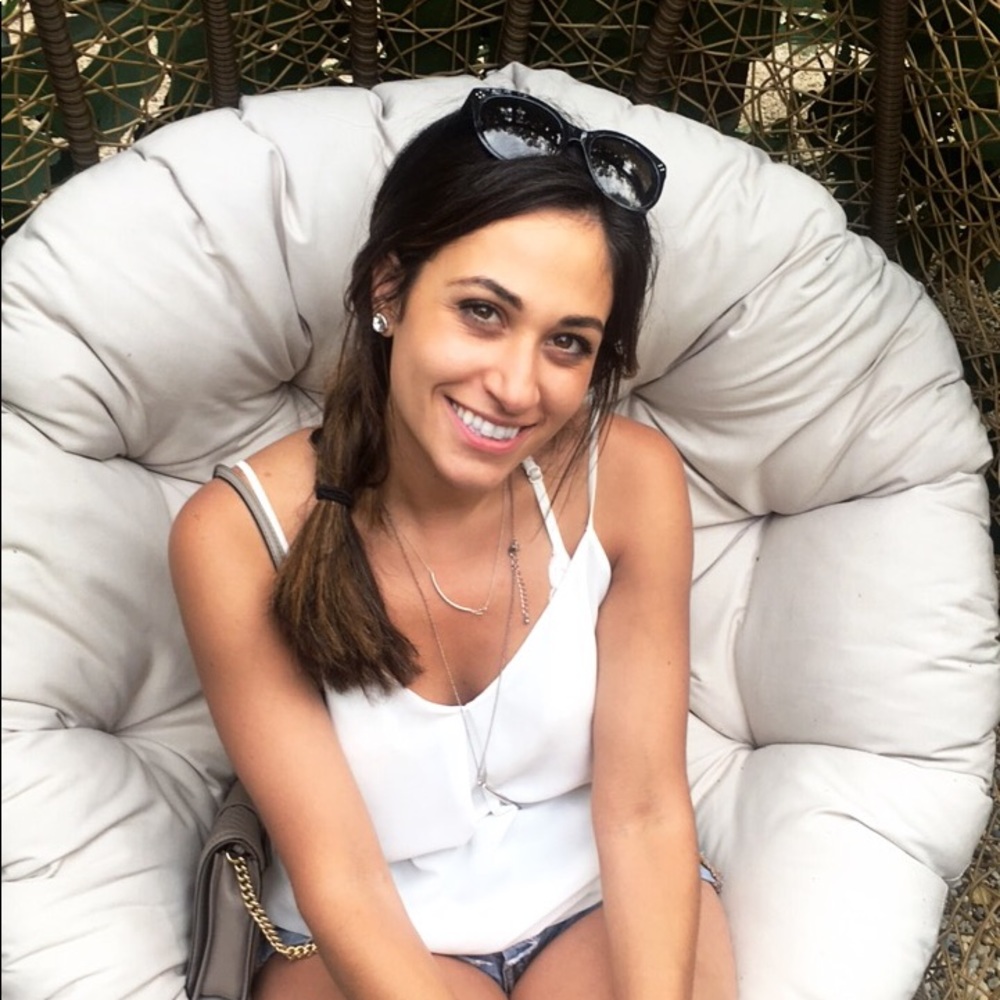 Meet your Posher, Stefania